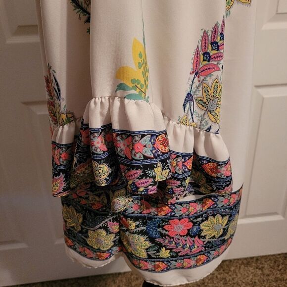 Yahada boho neon floral top - Picture 4 of 7